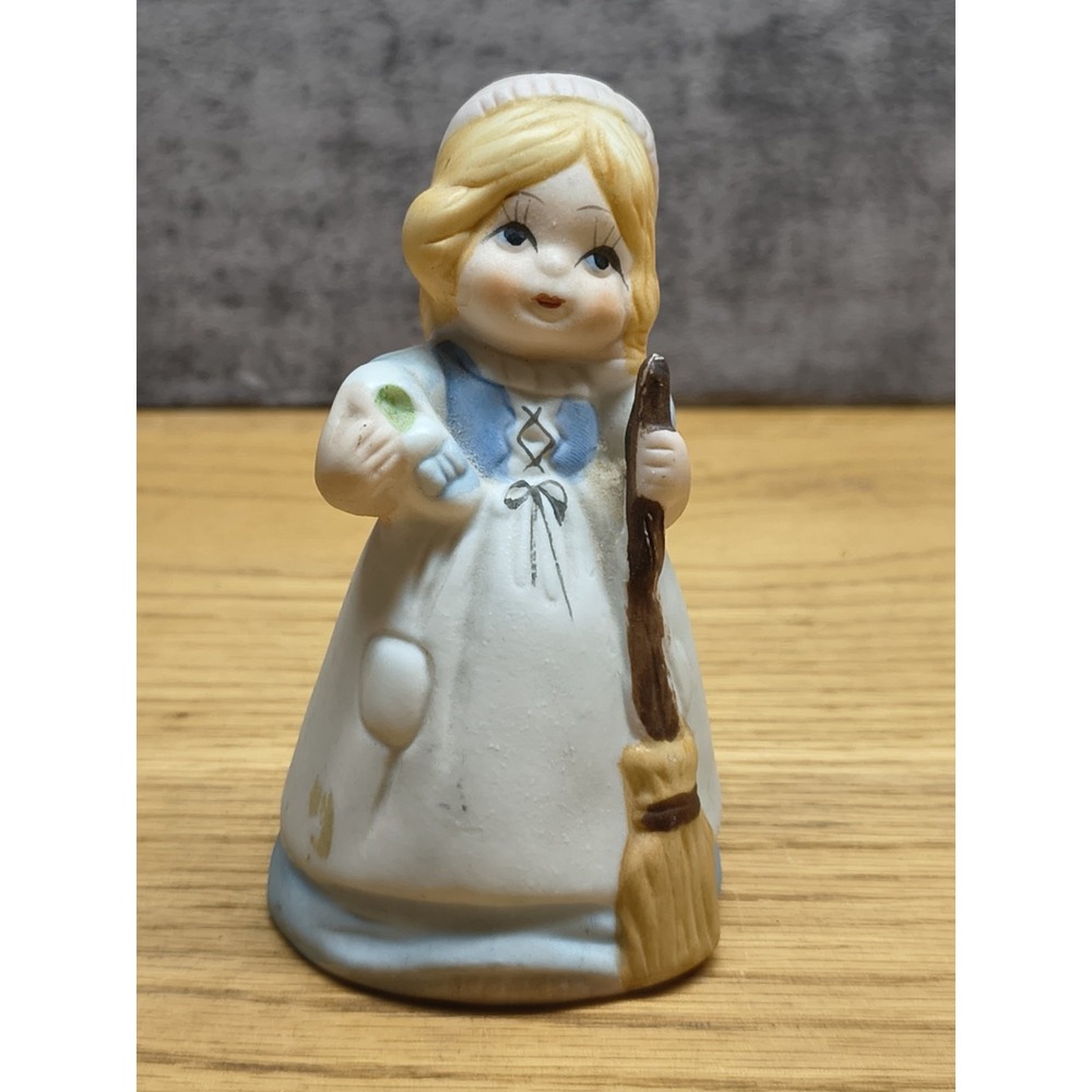 Cinderella Bell Porcelain Bisque Figurine Vintage 1979 Handcrafted Jasco